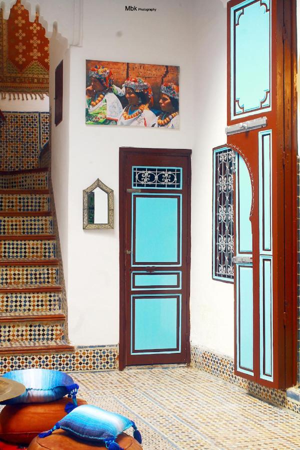 Riad Khmisa Tétouan Exteriör bild