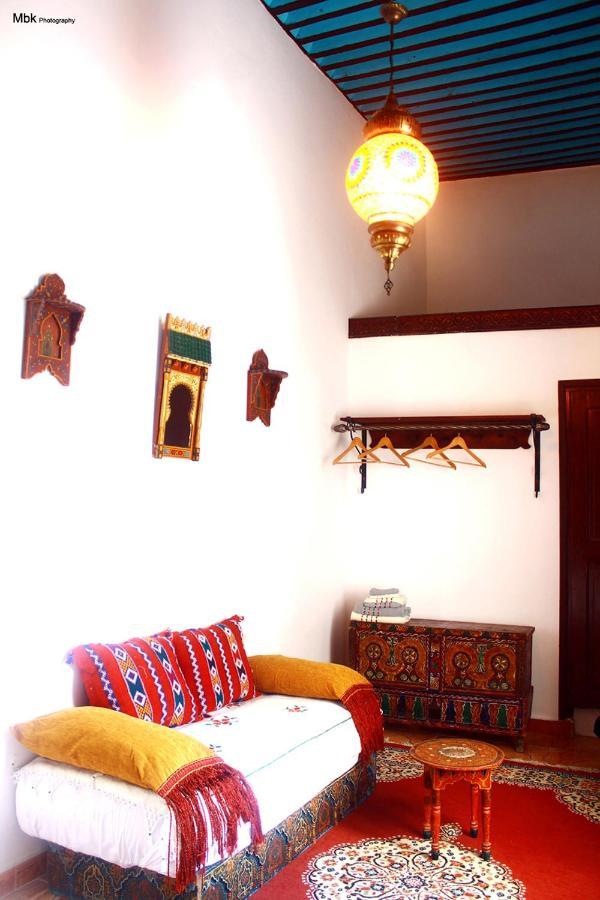 Riad Khmisa Tétouan Exteriör bild