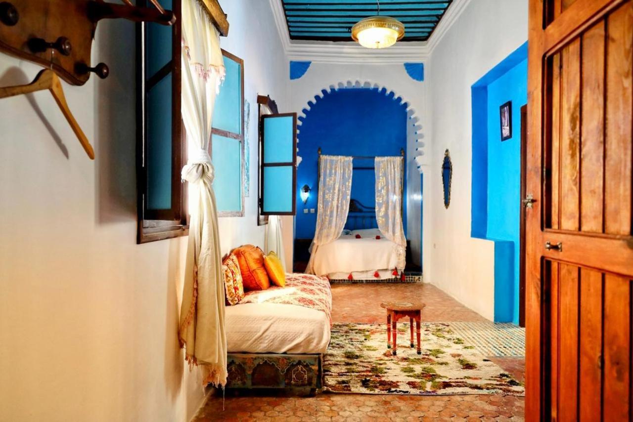 Riad Khmisa Tétouan Exteriör bild