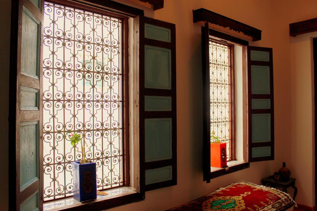 Riad Khmisa Tétouan Rum bild
