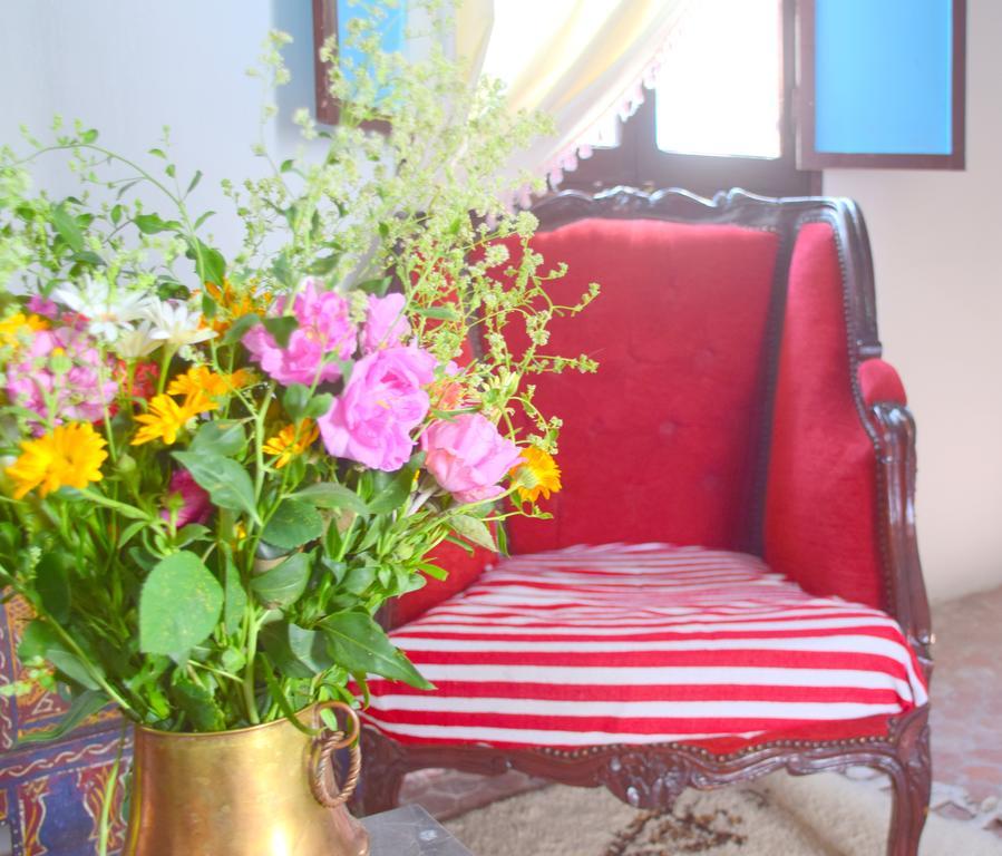 Riad Khmisa Tétouan Exteriör bild