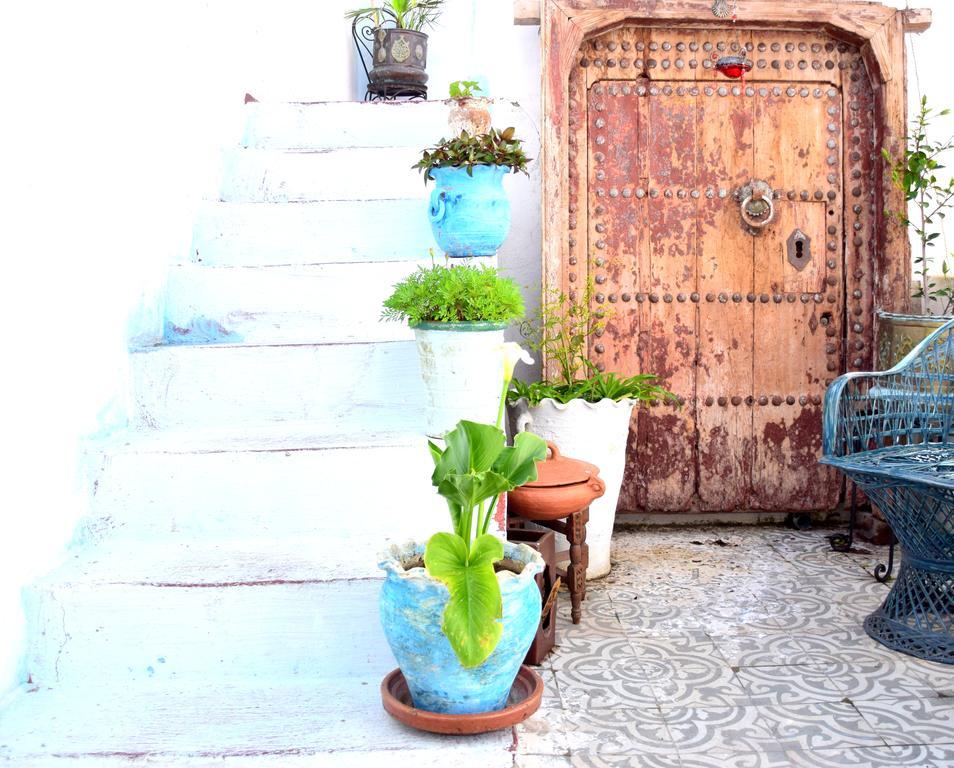 Riad Khmisa Tétouan Exteriör bild