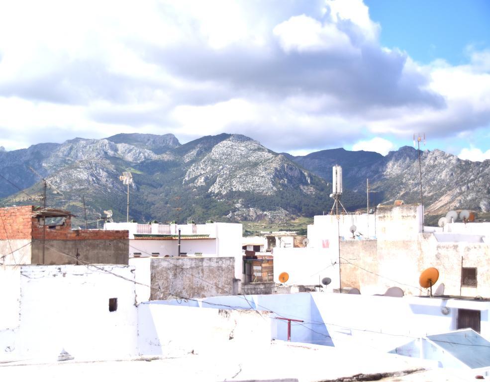 Riad Khmisa Tétouan Exteriör bild
