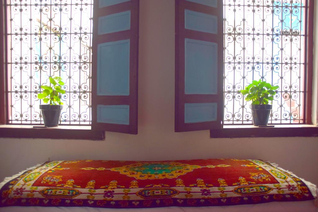 Riad Khmisa Tétouan Exteriör bild
